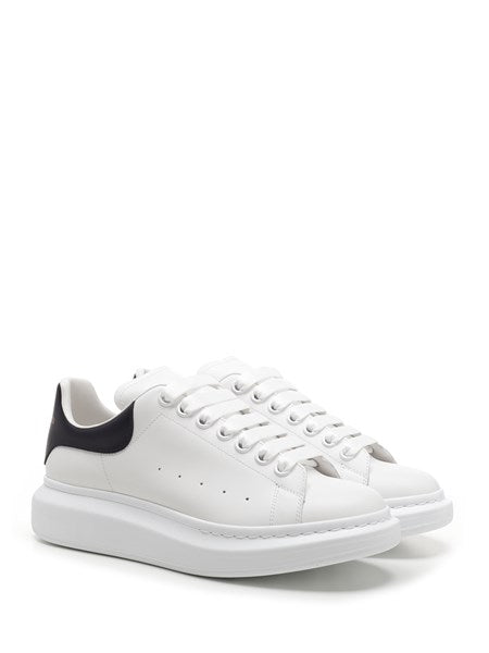 Alexander Mcqueen Sneaker "Oversize" talloncino nero