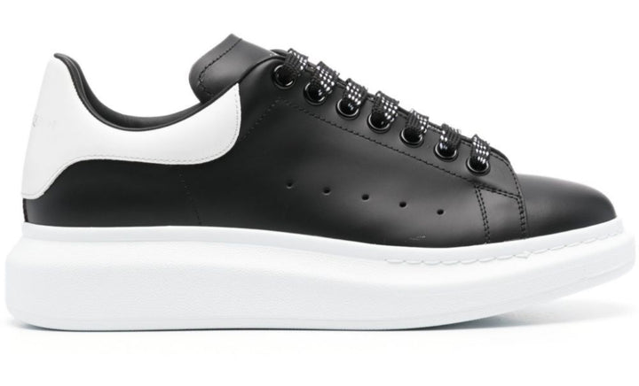 ALEXANDER MCQUEEN
ALEXANDER MCQUEEN SNEAKERS LARRY