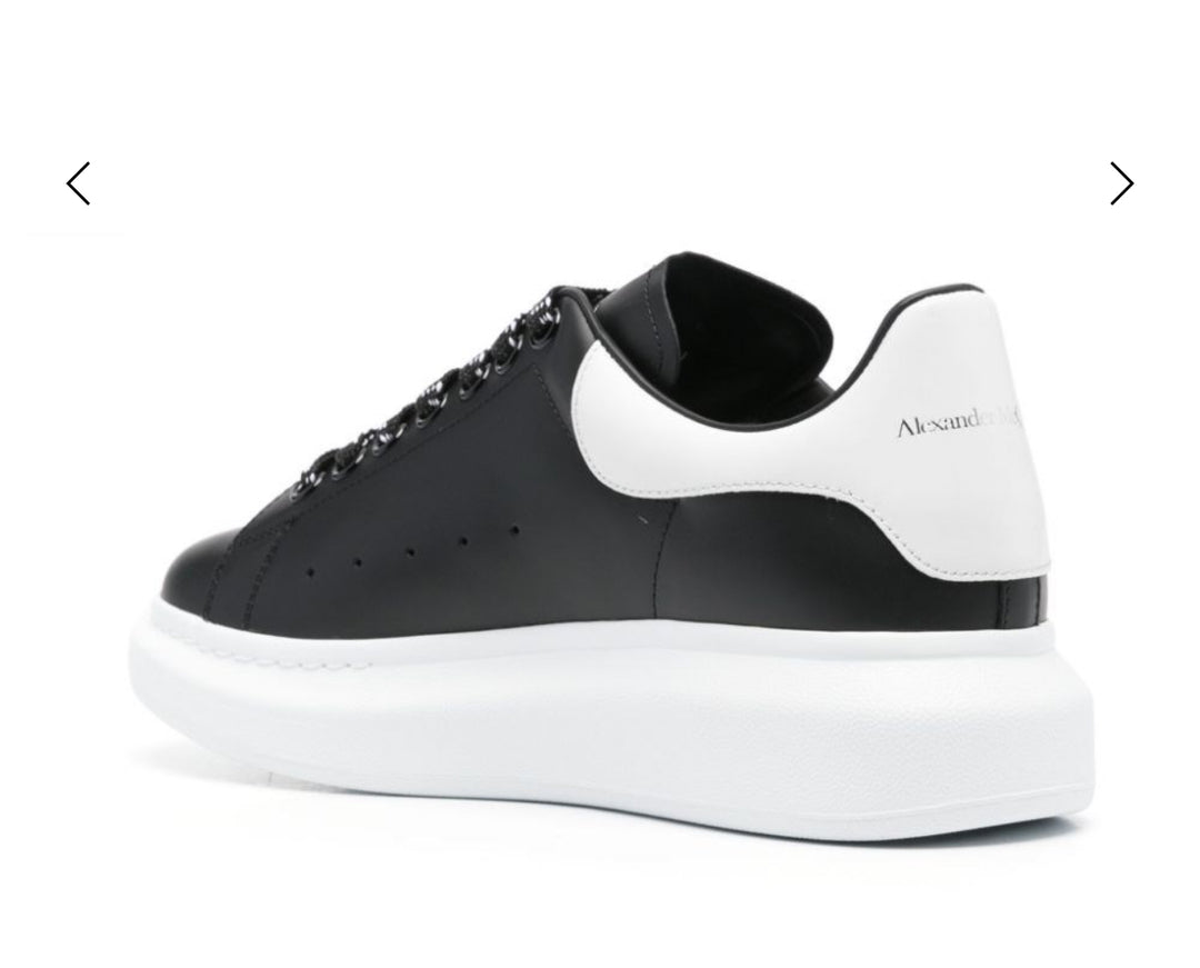 ALEXANDER MCQUEEN
ALEXANDER MCQUEEN SNEAKERS LARRY