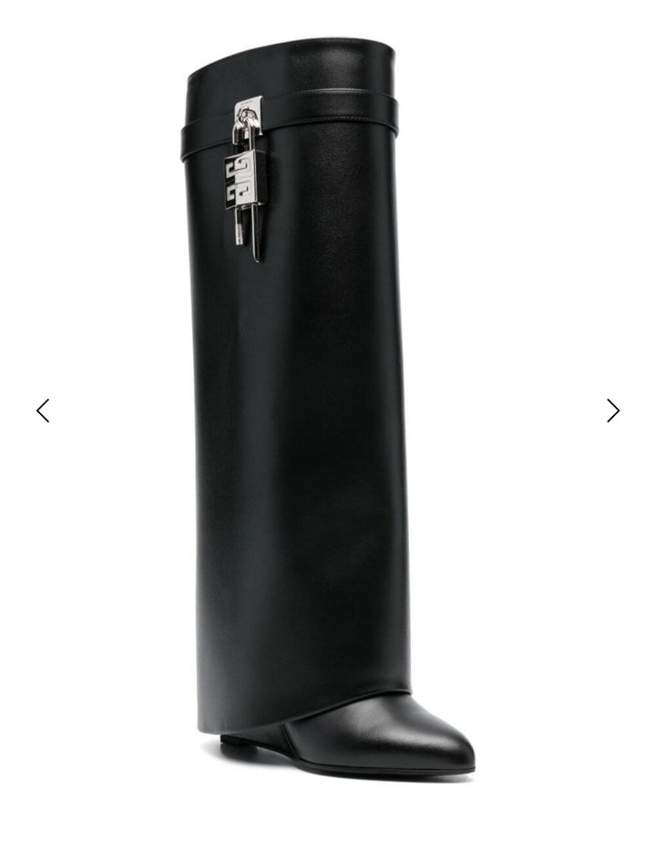 GIVENCHY
GIVENCHYSTIVALI SHARK LOCK