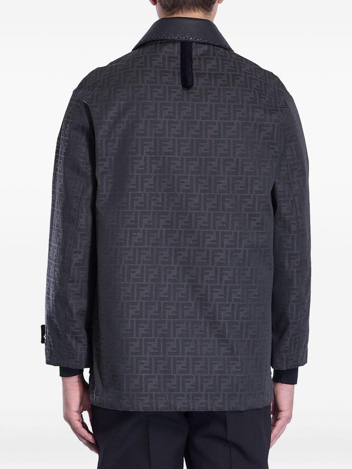 FENDI Blouson
Blouson in Jacquard FF cerato marrone