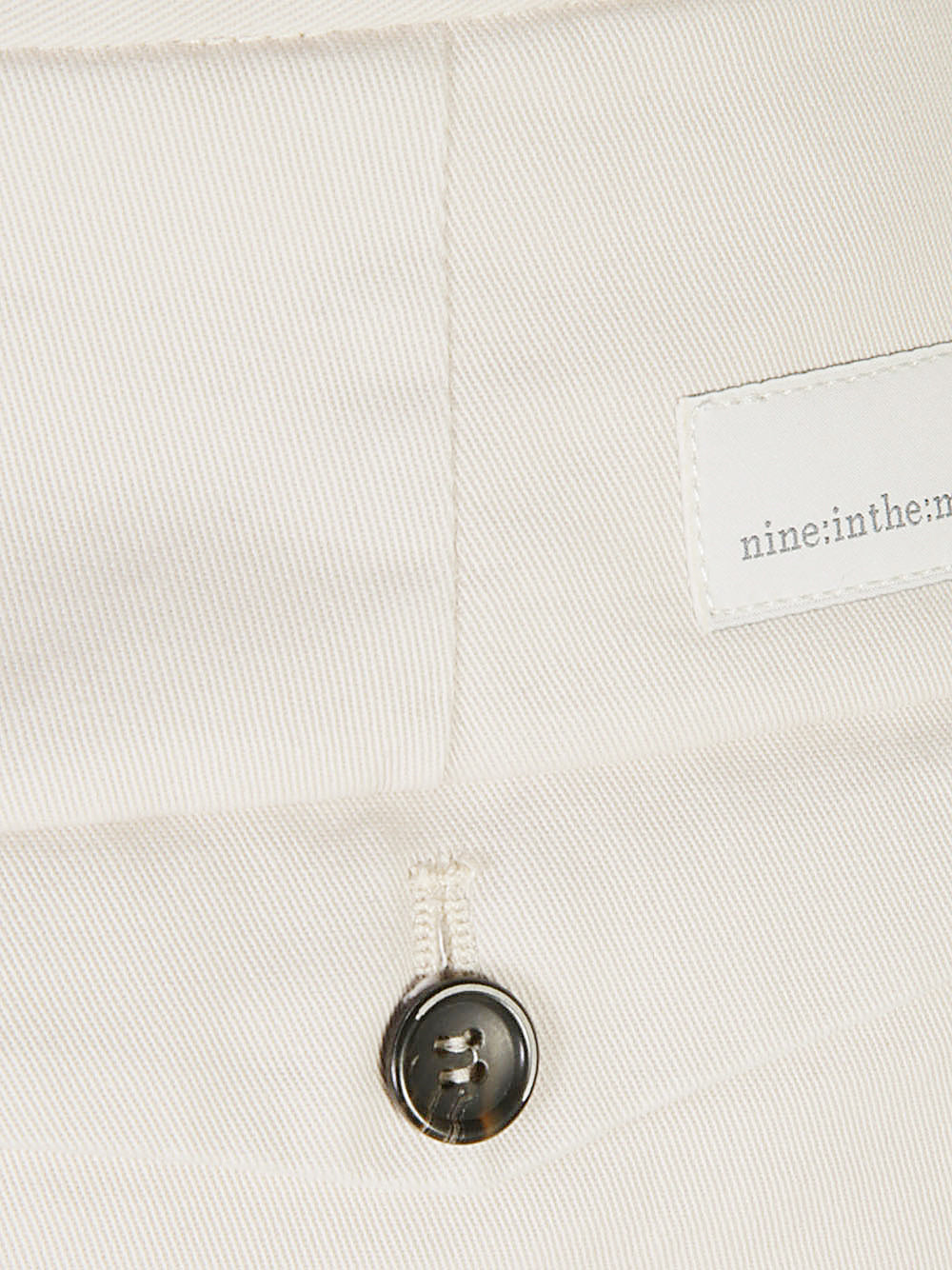 Nine In The Morning
Pantalone