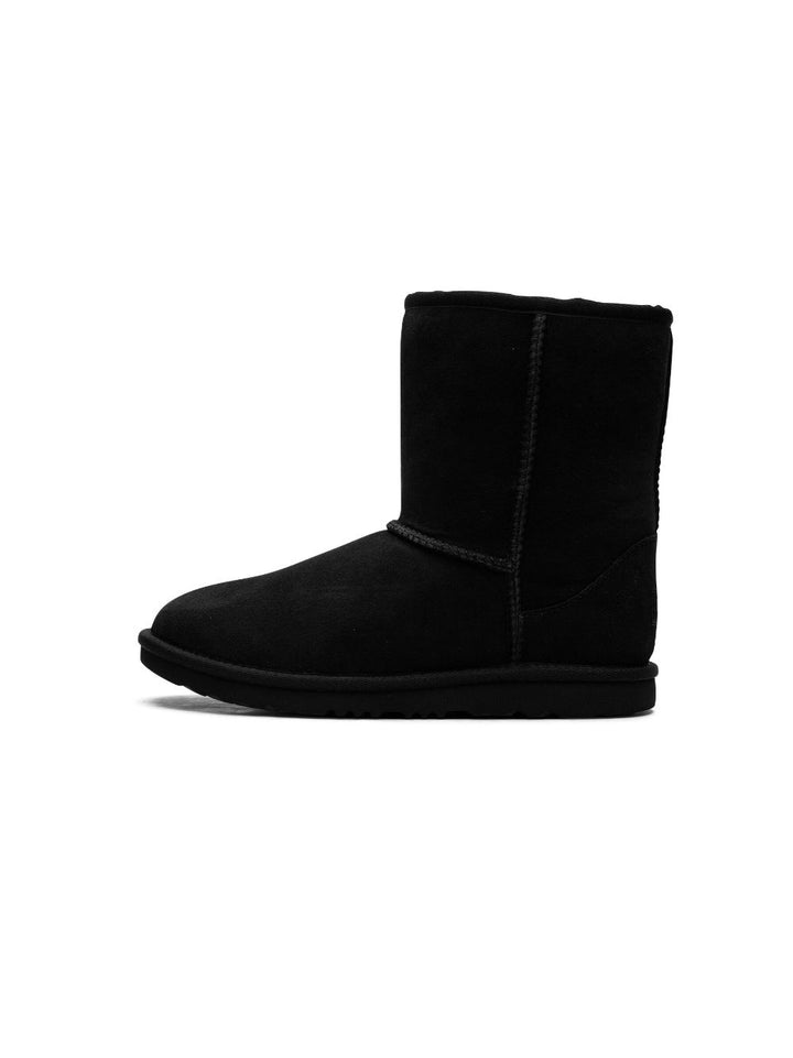 UGG Kids
Stivaletti con fodera in pelliccia