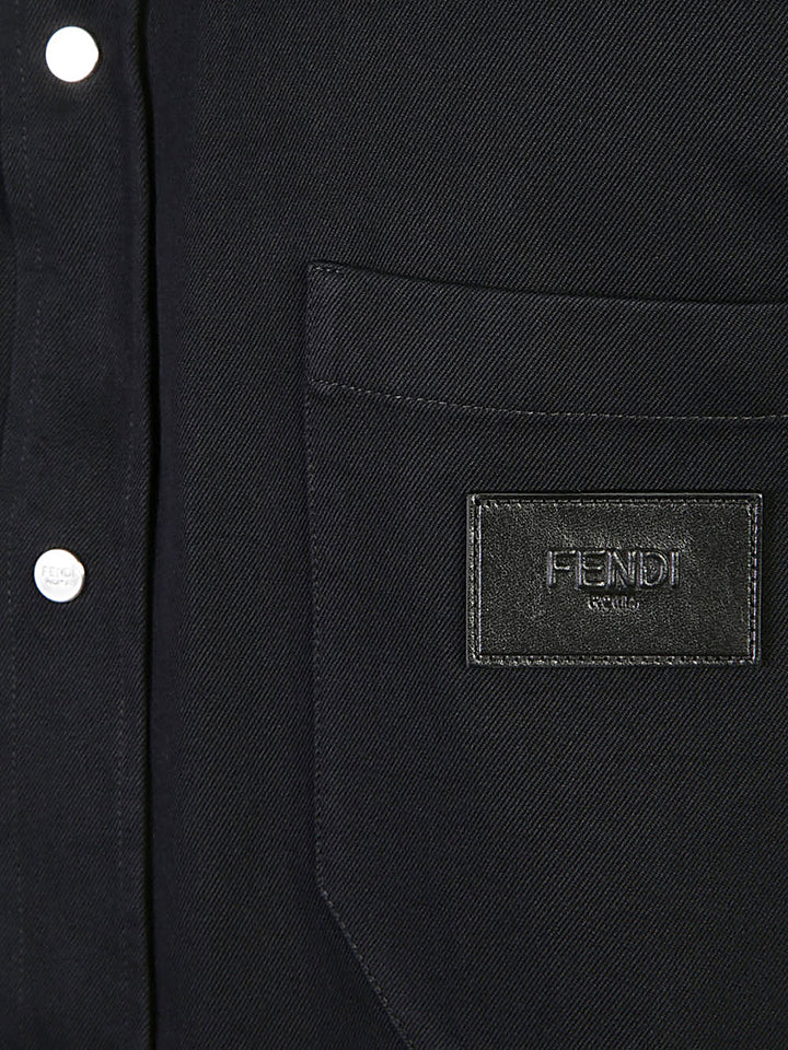 Fendi Camicia Jeans
Camicia in jeans nero