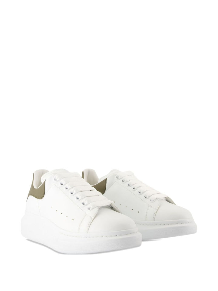 Alexander McQueen
Sneakers oversize