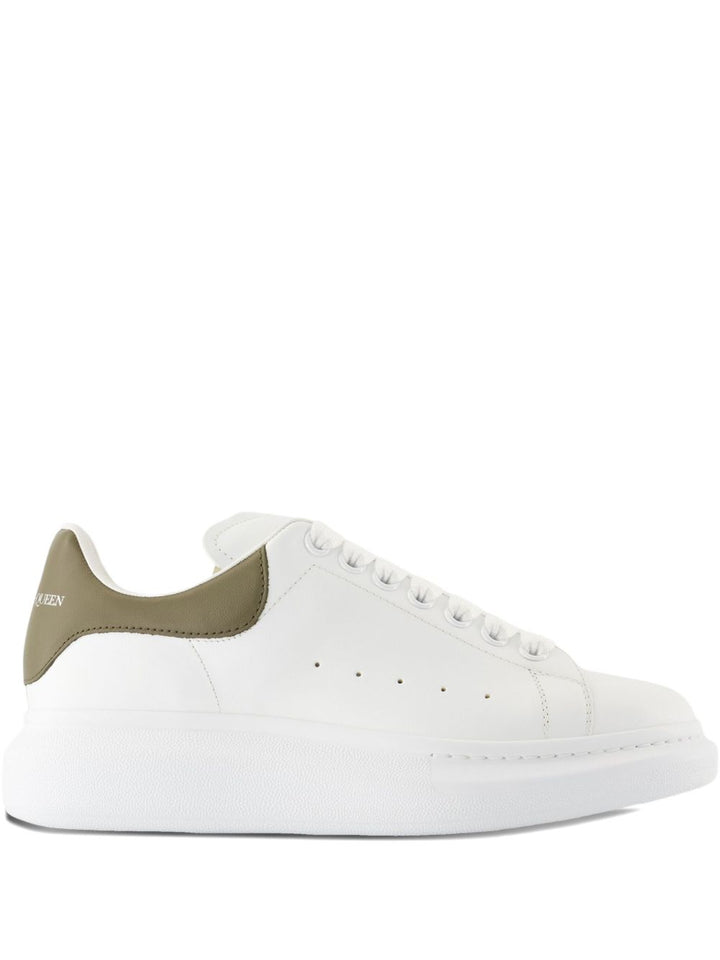 Alexander McQueen
Sneakers oversize