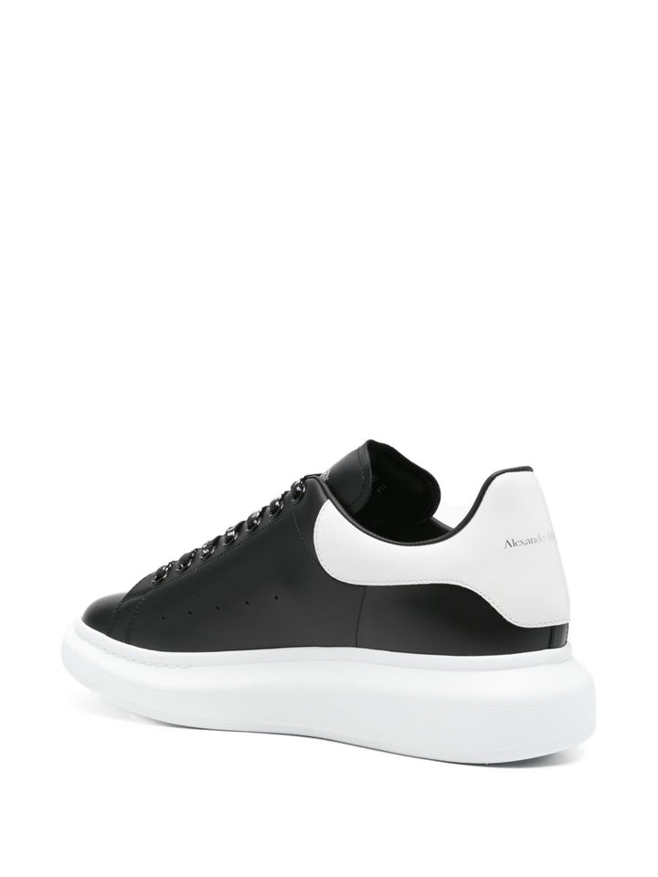Alexander McQueen
Sneakers Larry