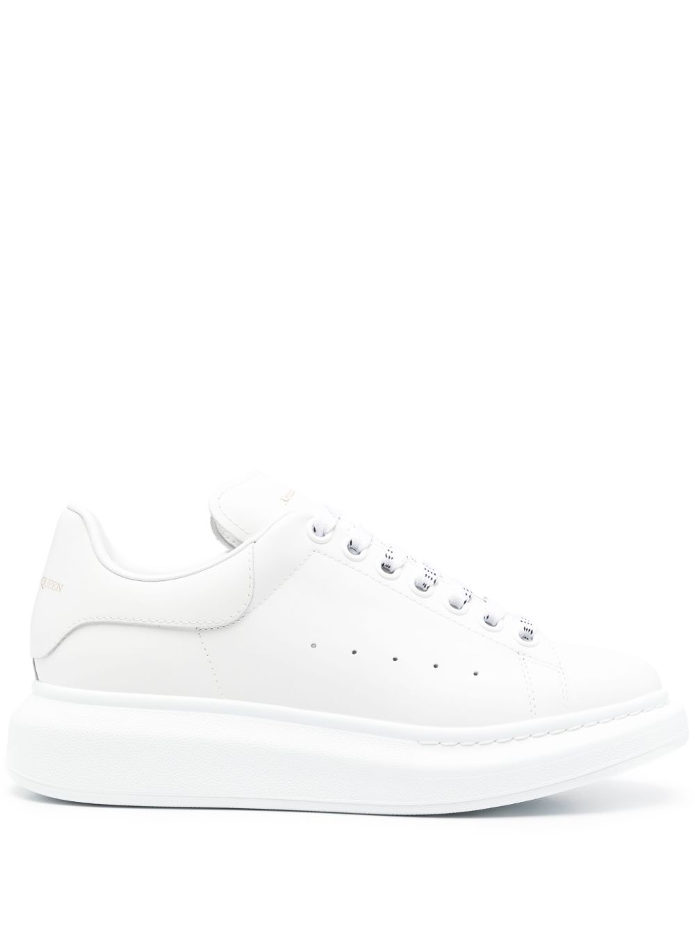 Alexander McQueen
Sneakers con suola oversize