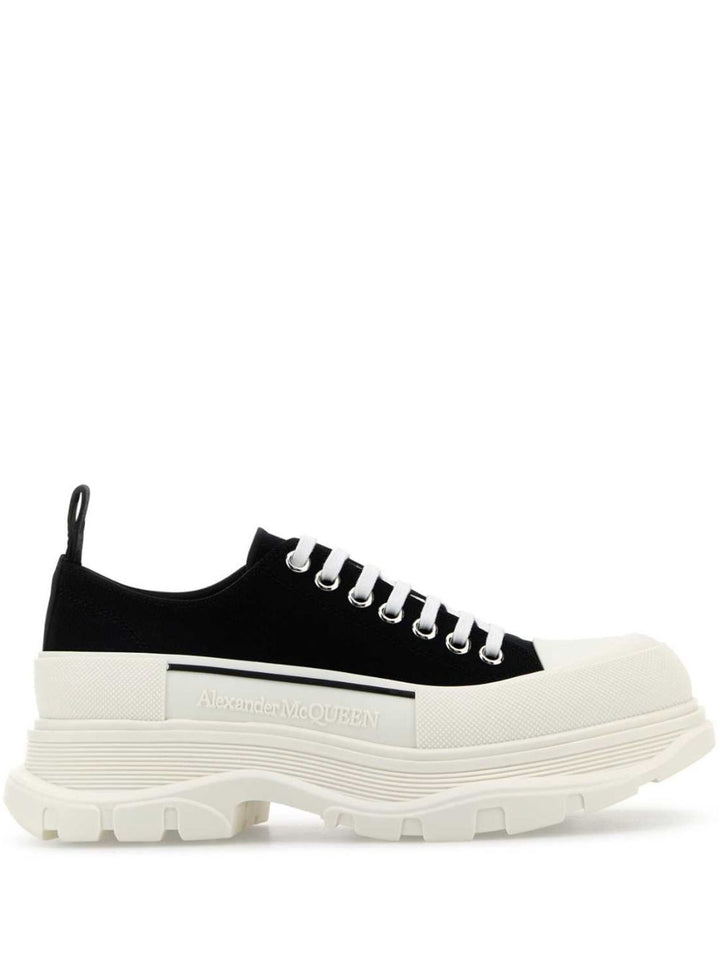 Alexander McQueen
Sneakers Tread Slick