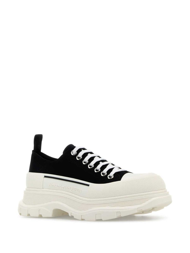 Alexander McQueen
Sneakers Tread Slick