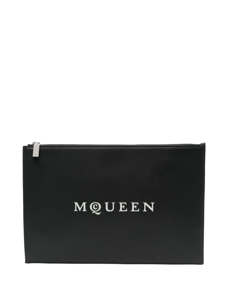 Alexander McQueen
Clutch con logo