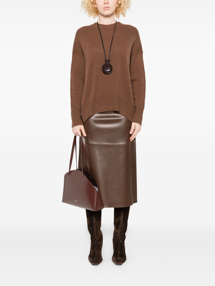 Allude

Maglione marrone