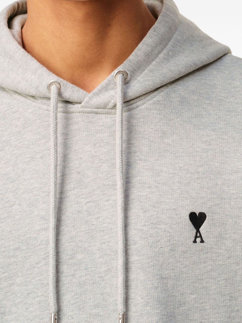 Ami Paris
felpa con cuore nero e cappuccio