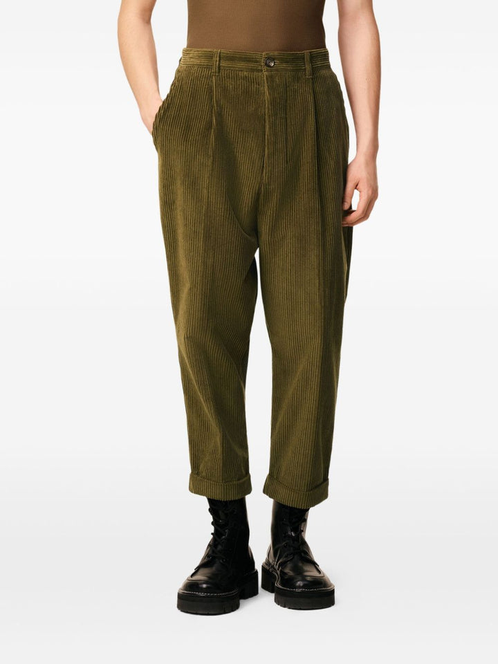 AMI Paris
Pantaloni a coste con pieghe