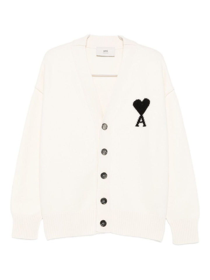 Ami Paris

Cardigan bianco