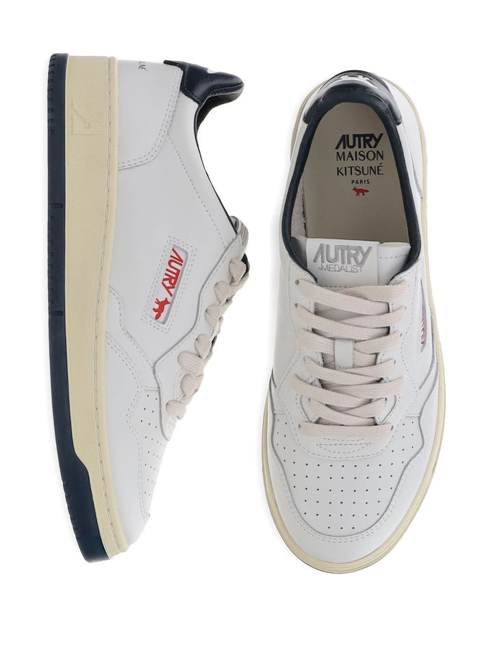 Autry
Sneakers