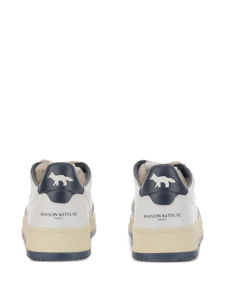 Autry
Sneakers
