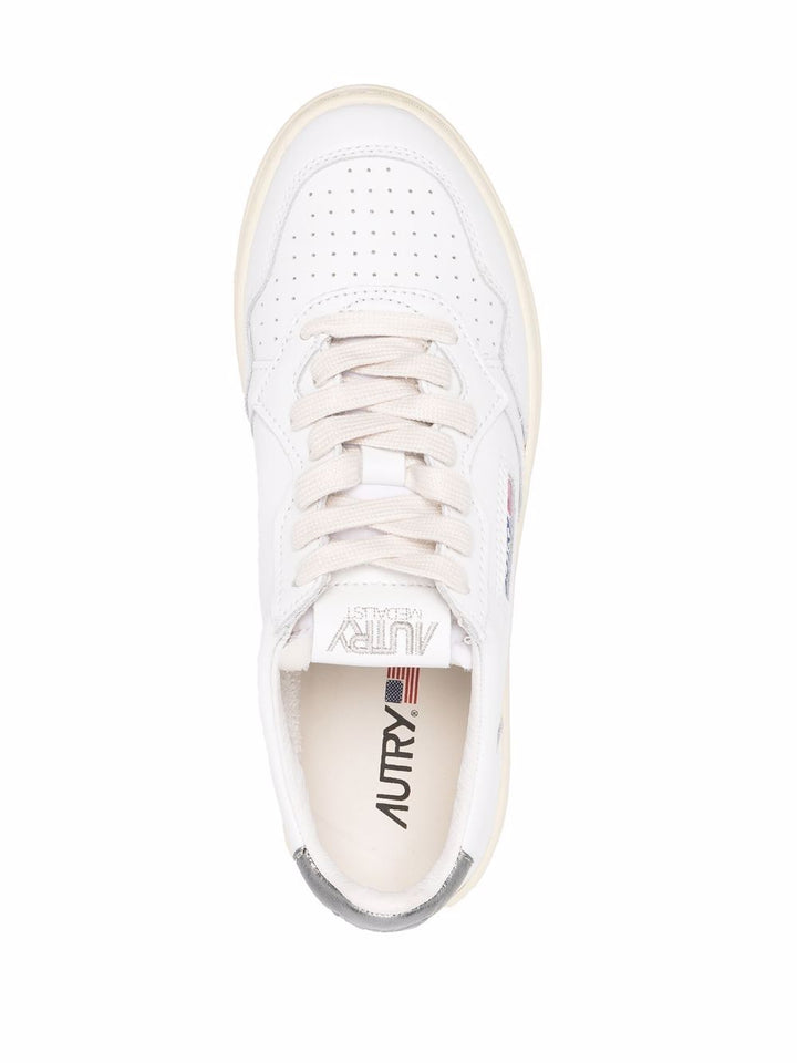 Autry
Sneakers