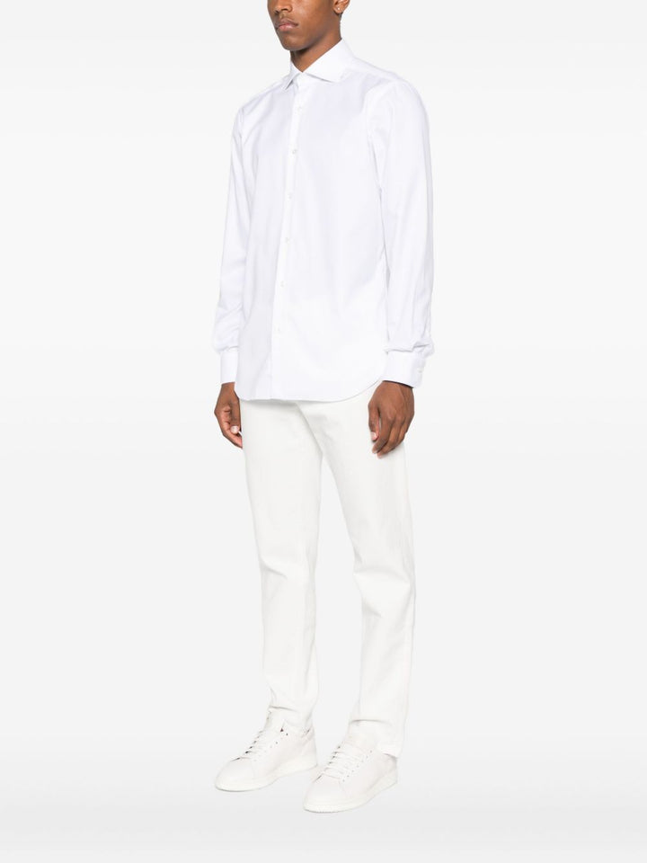 Barba
Camicia a maniche lunghe con colletto semirigido e bottoni