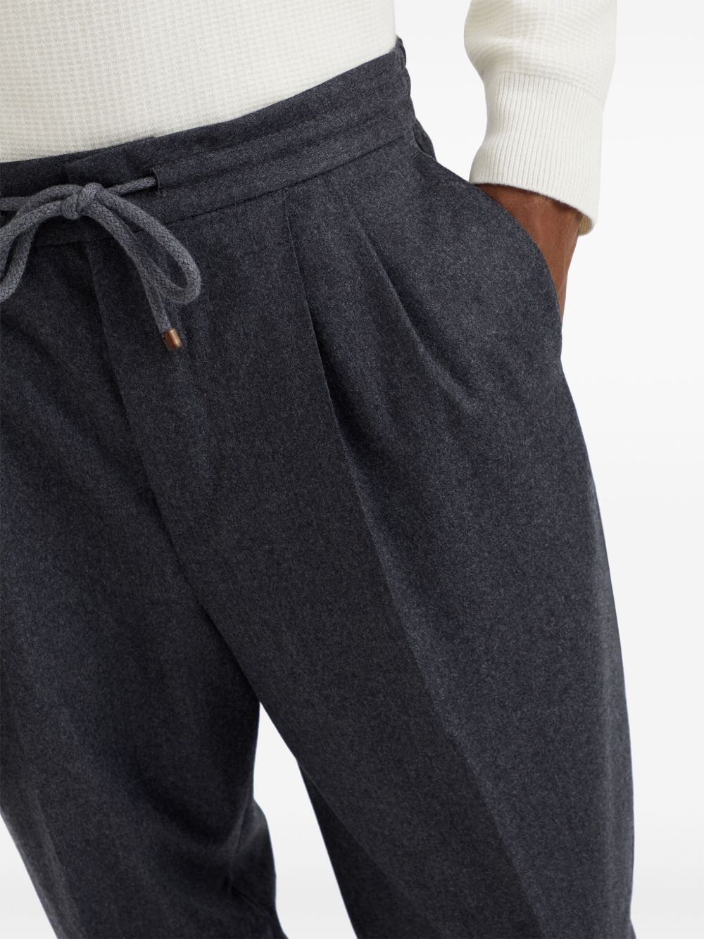 Brunello Cucinelli
Pantaloni affusolati con coulisse