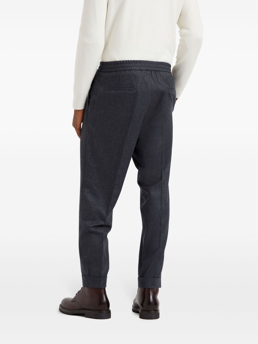 Brunello Cucinelli
Pantaloni affusolati con coulisse