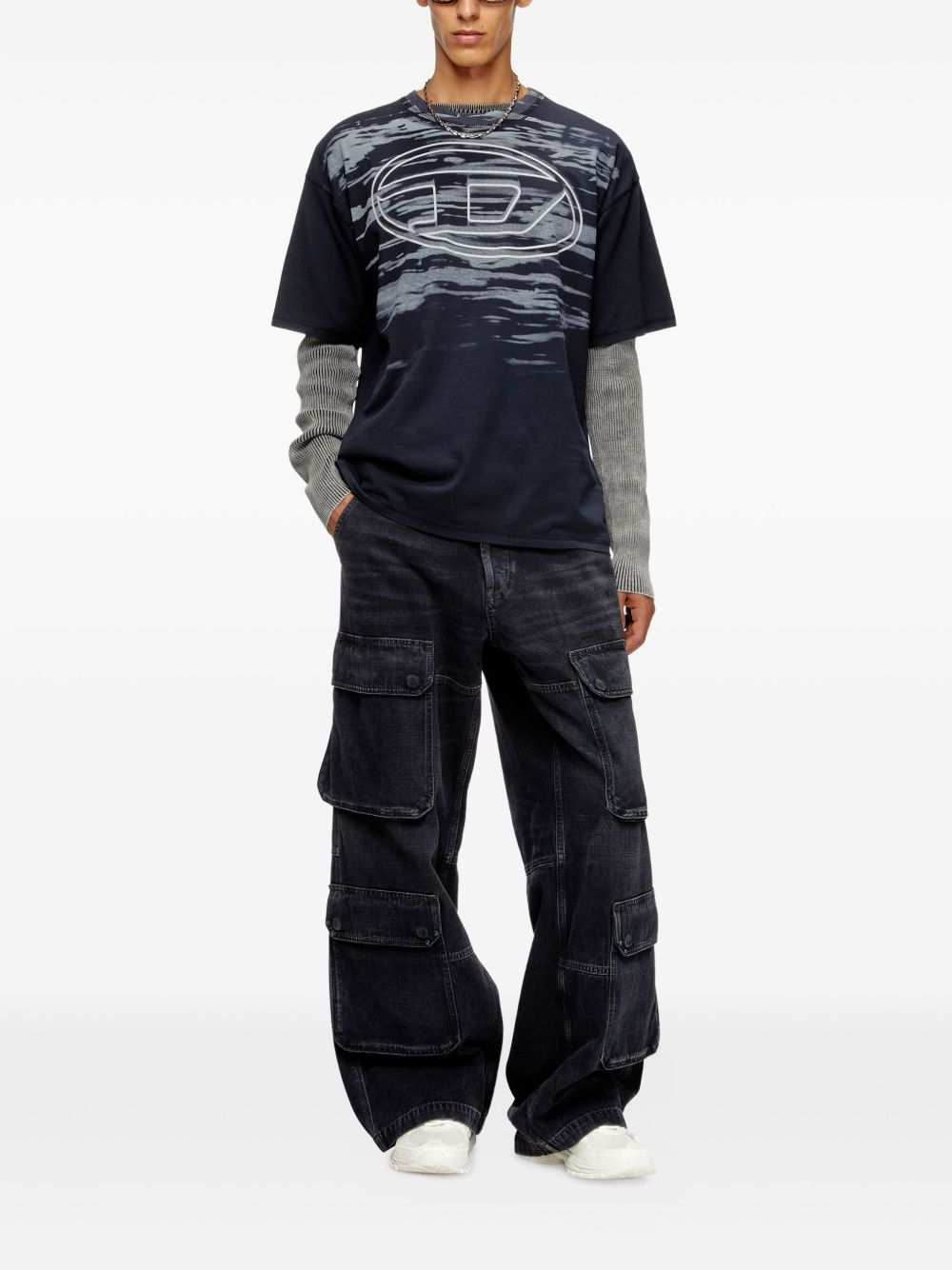 Diesel
T-shirt grigio con logo