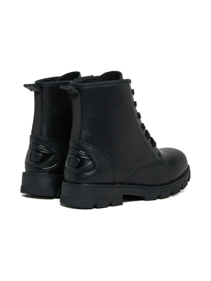 Diesel
Anfibio con lacci D-Hammer AK