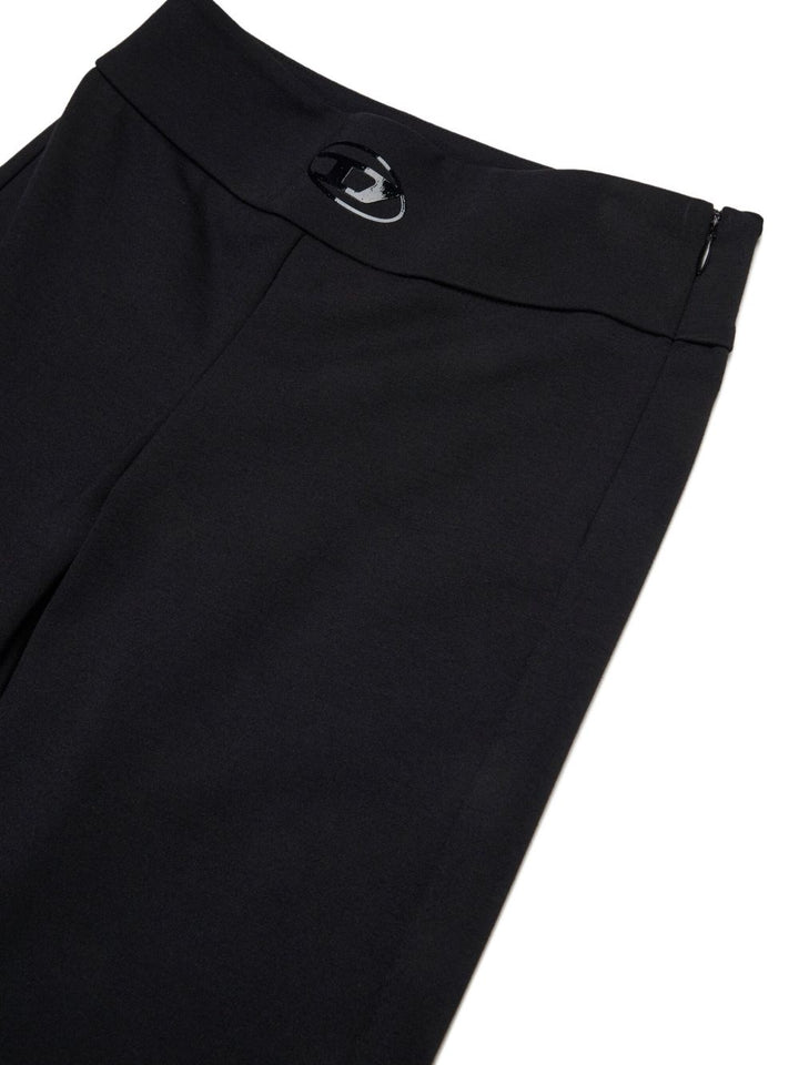 Diesel Kids
Pantaloni con placca logo