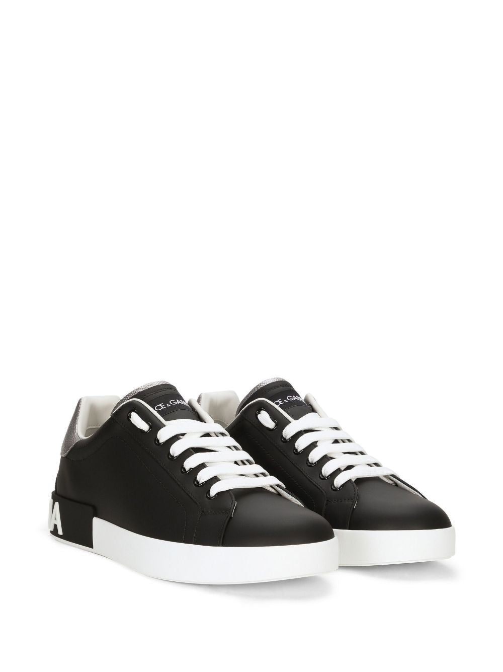 Dolce & Gabbana
Sneakers con applicazione logo