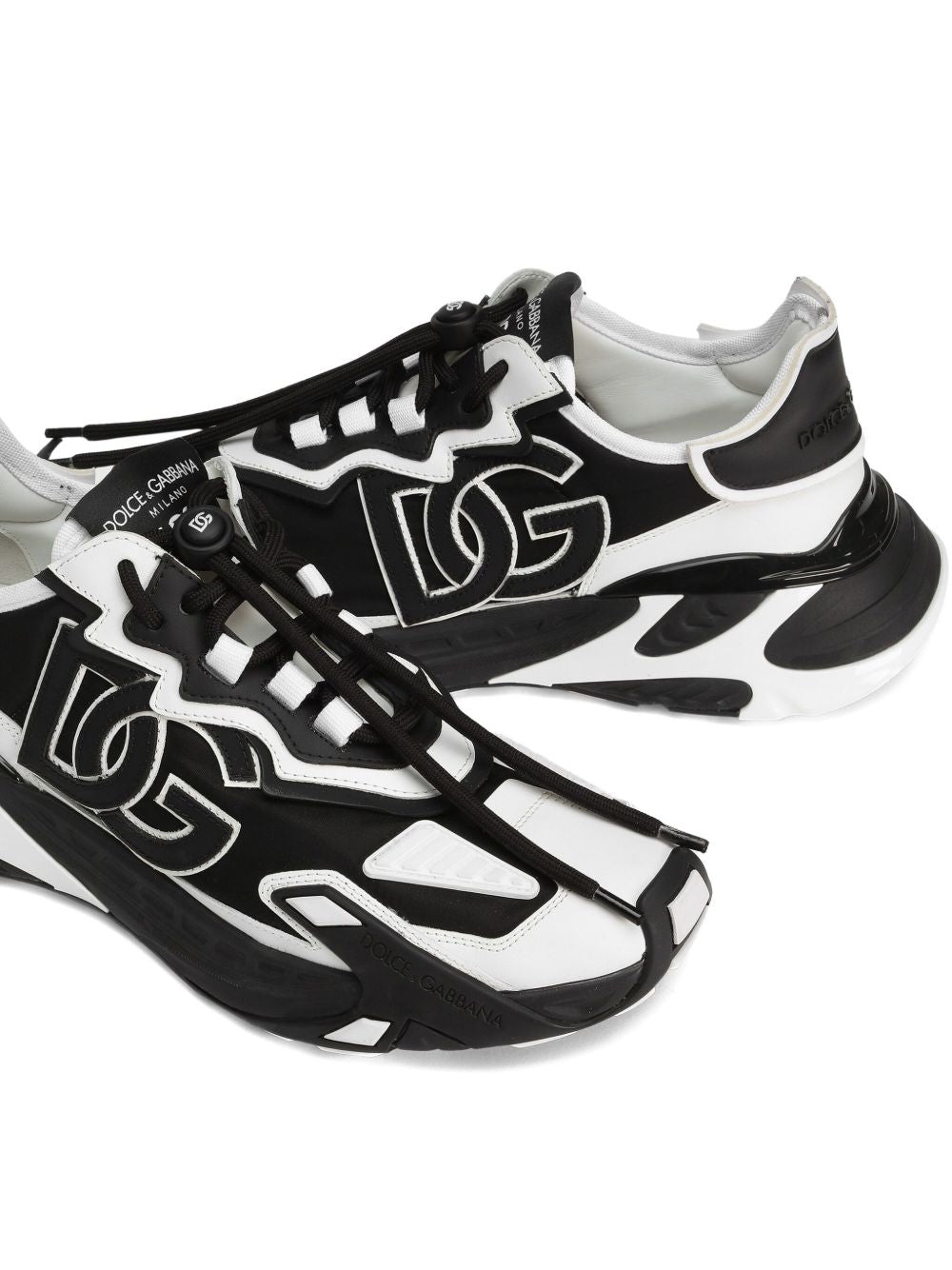 Dolce & Gabbana
Sneakers chunky con logo ricamato