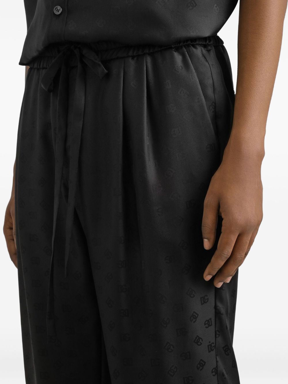 Dolce & Gabbana
Pantaloni con motivo jacquard