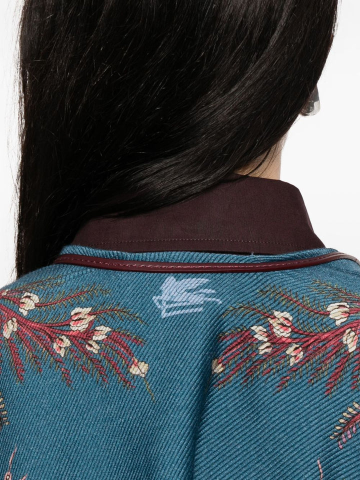 Etro
Mantella