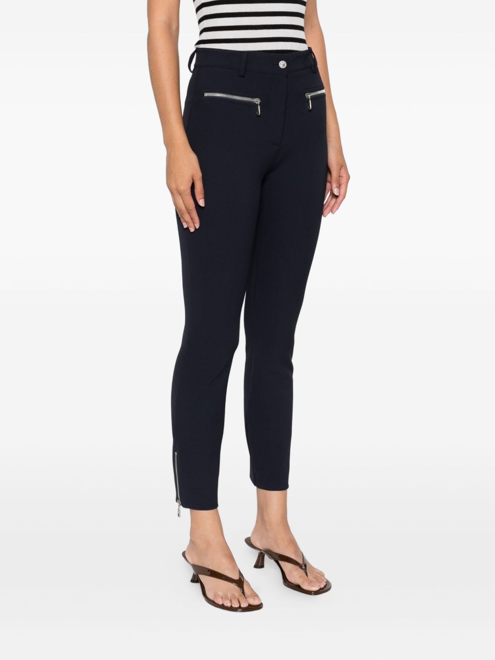 Etro
Pantaloni aderenti realizzati in tessuto bielastico