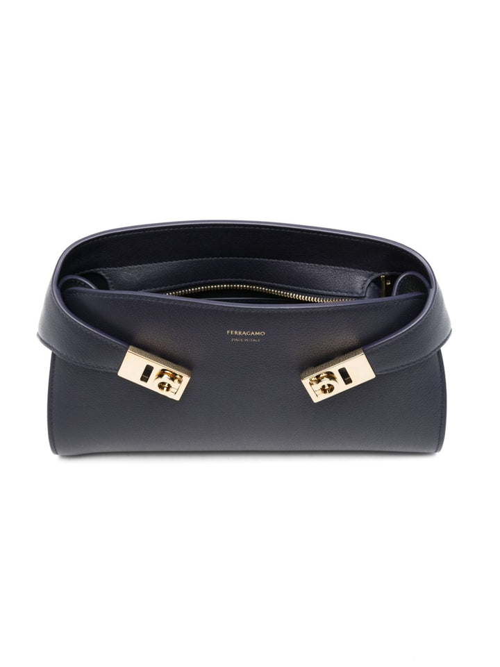 Ferragamo
Mini borsa a spalla Hug