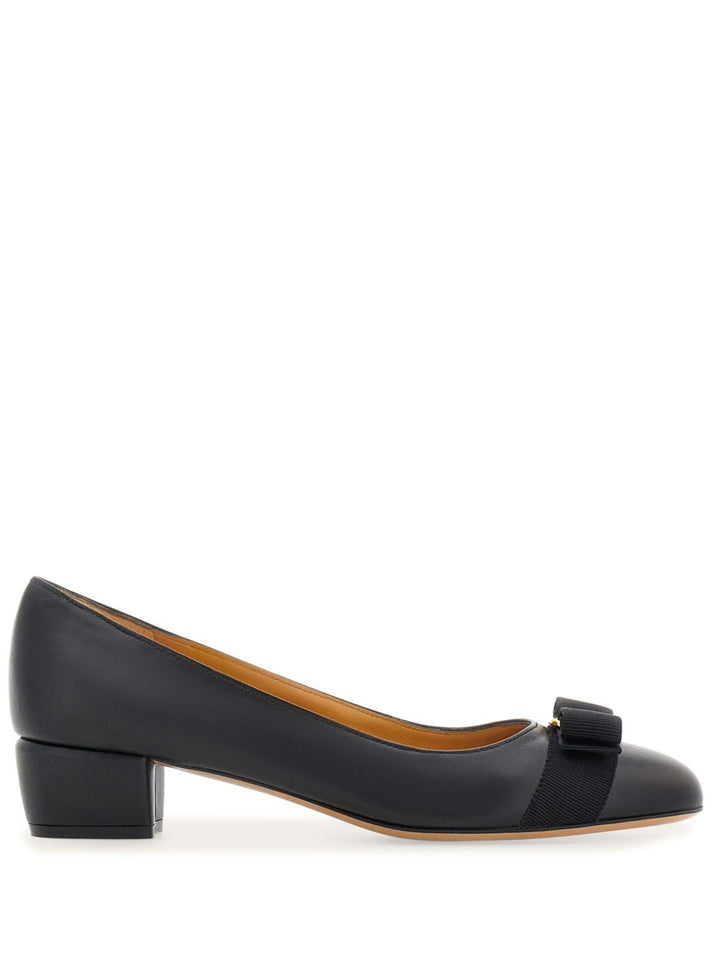 Ferragamo Pumps Vara 30mm in pelle