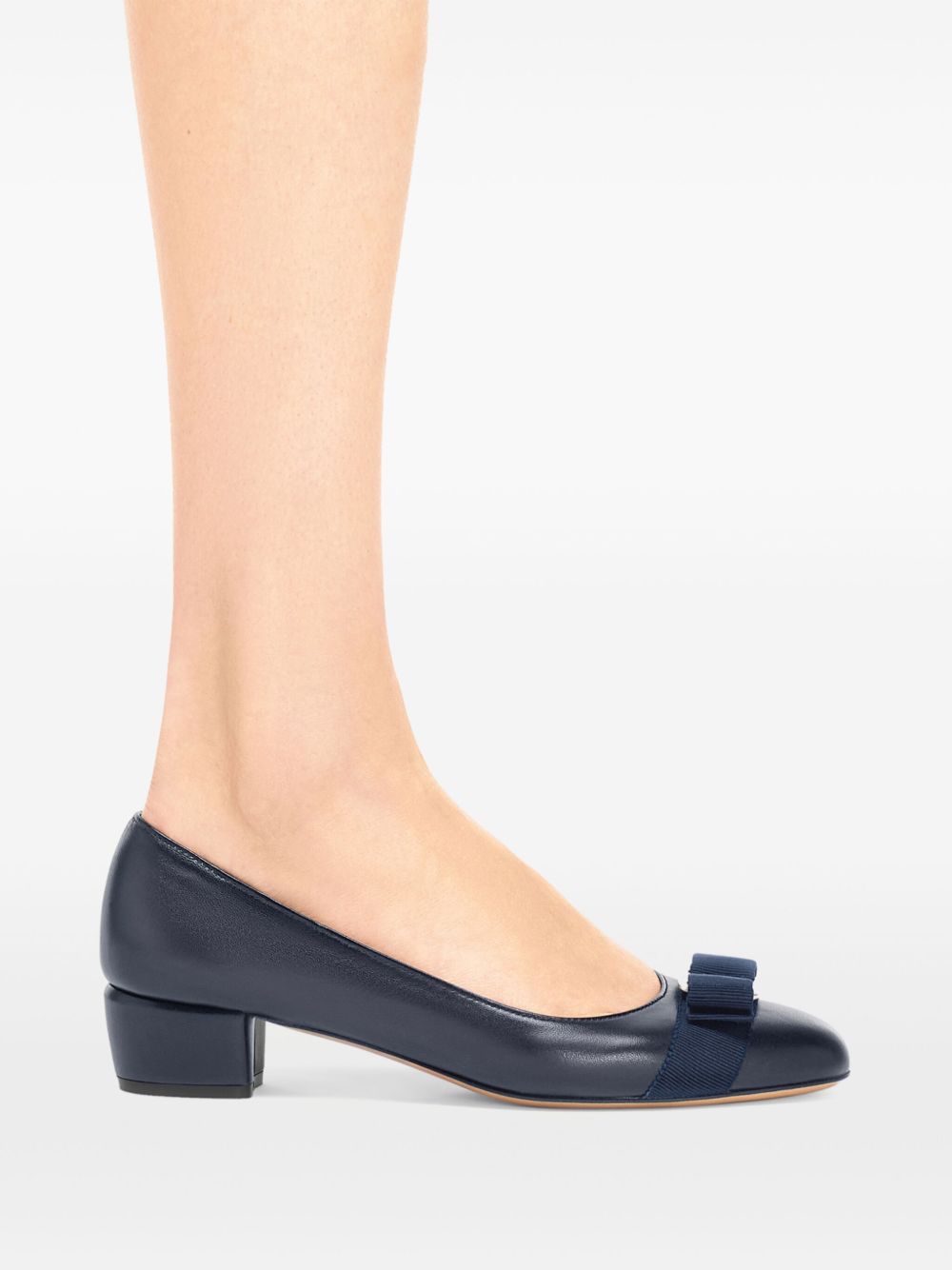 Ferragamo
Pumps Vara 30mm in pelle