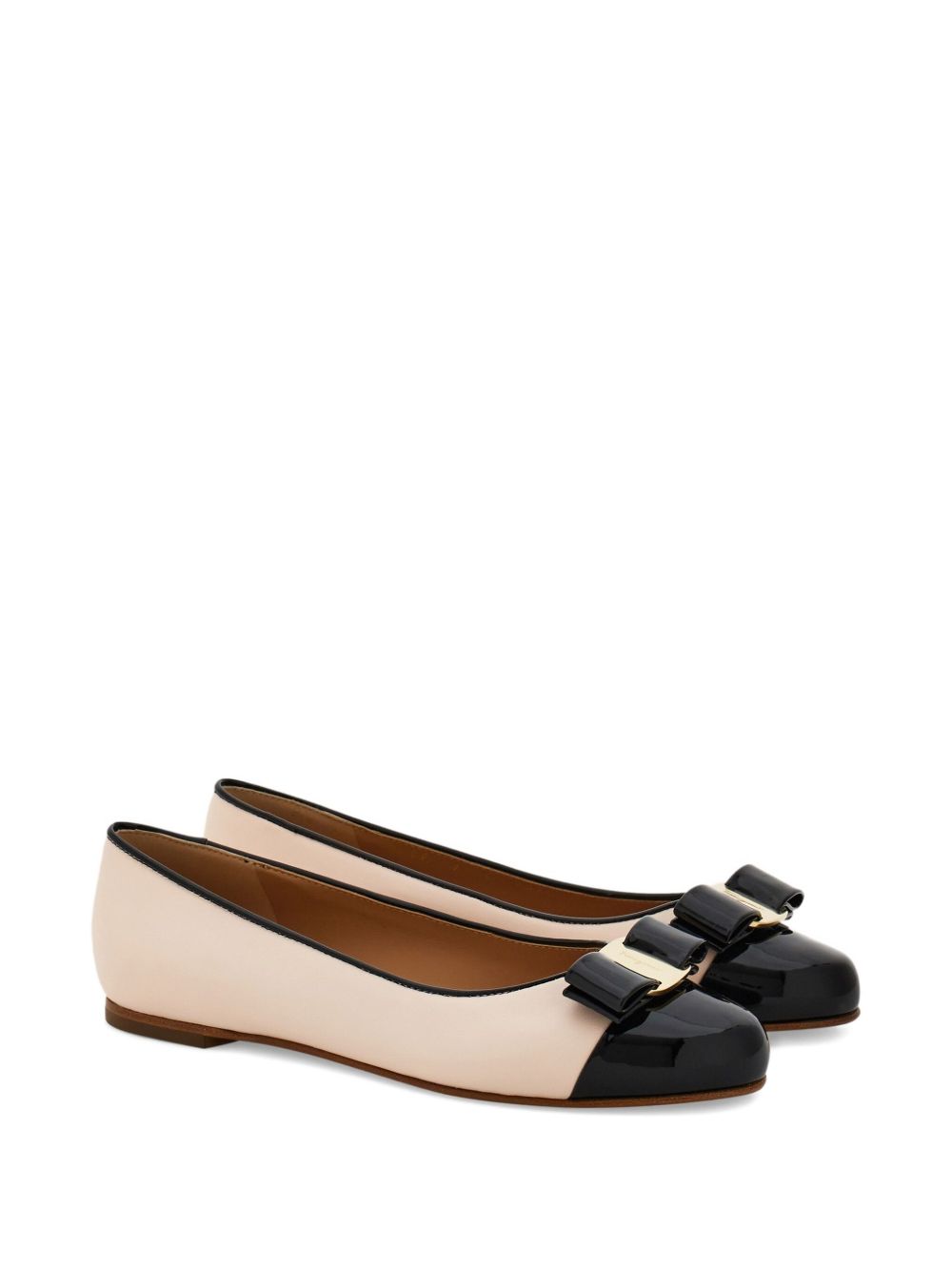 Ferragamo
Ballerine Varina in pelle