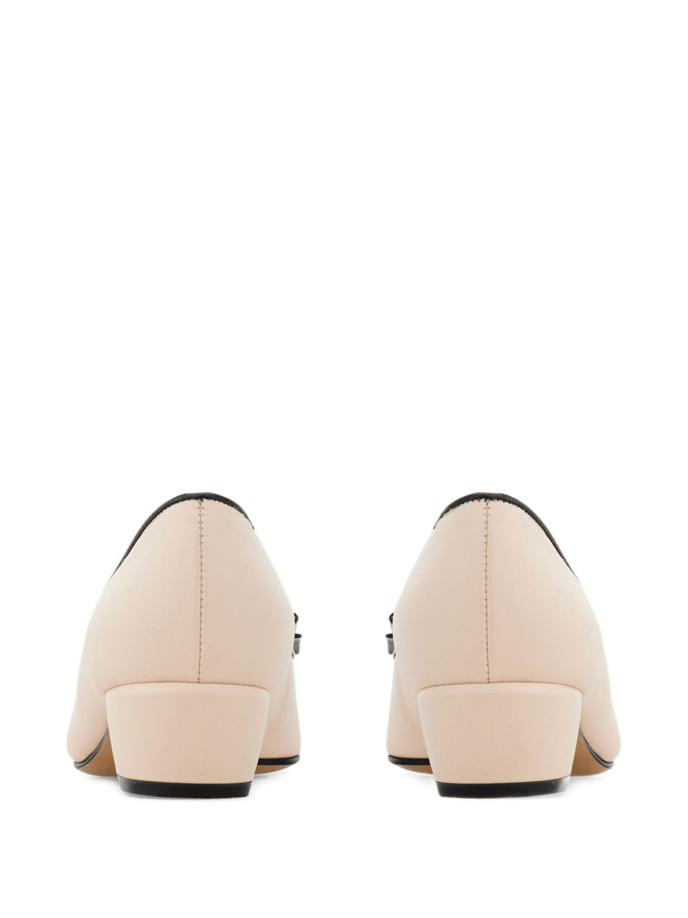 Ferragamo Décolleté Vara