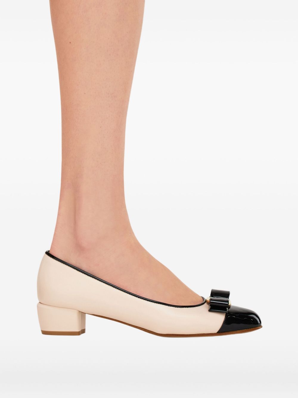 Ferragamo Décolleté Vara