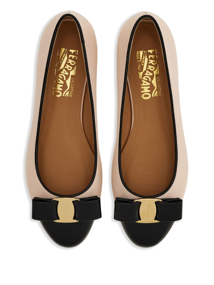 Ferragamo Décolleté Vara