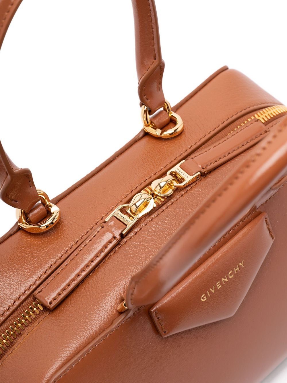 Givenchy
Borsa Antigona East-West piccola