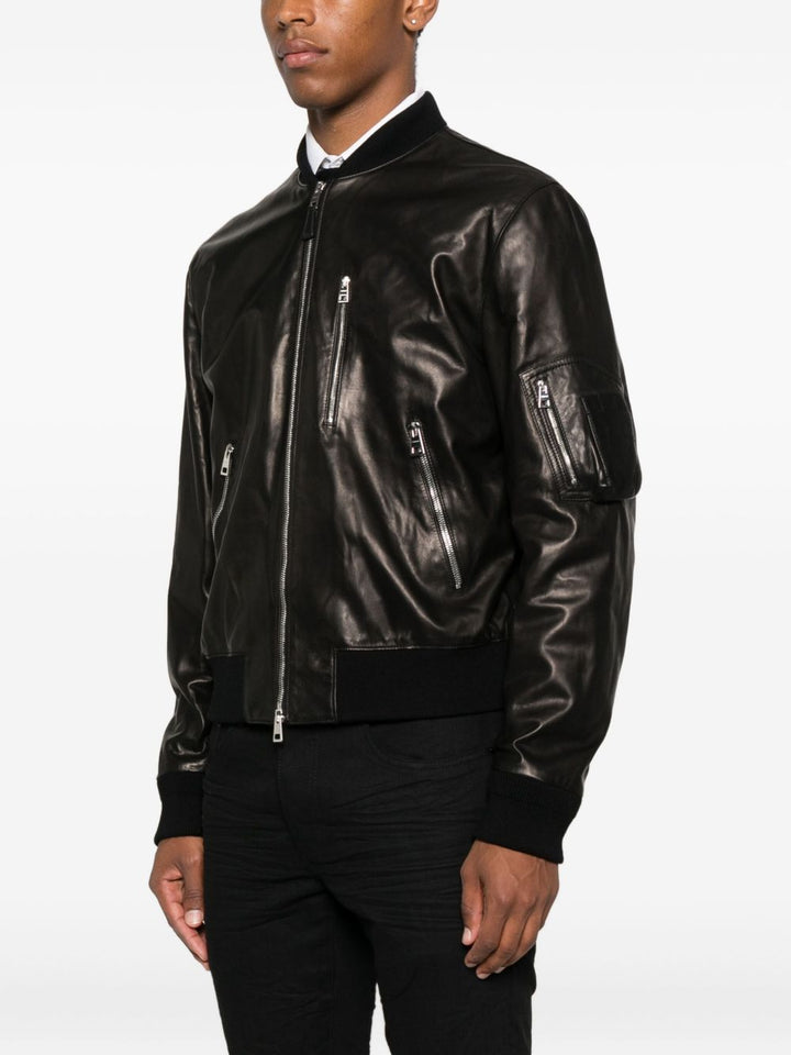 Givenchy
Bomber in pelle con zip