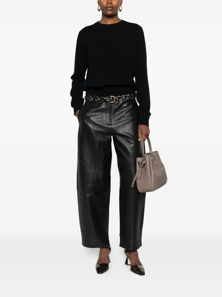 Givenchy
Pullover a maniche lunghe in cachemire.