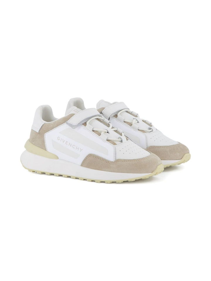 Givenchy Kids
Sneakers Spectre con inserti in pelle scamosciata