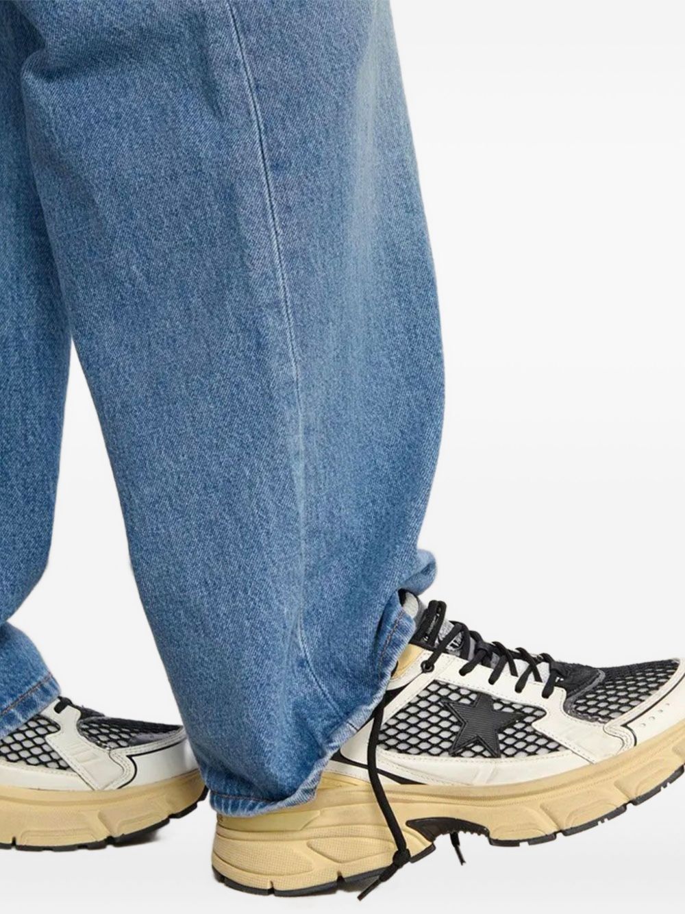 Golden Goose
Sneakers in pelle con inserti in mesh