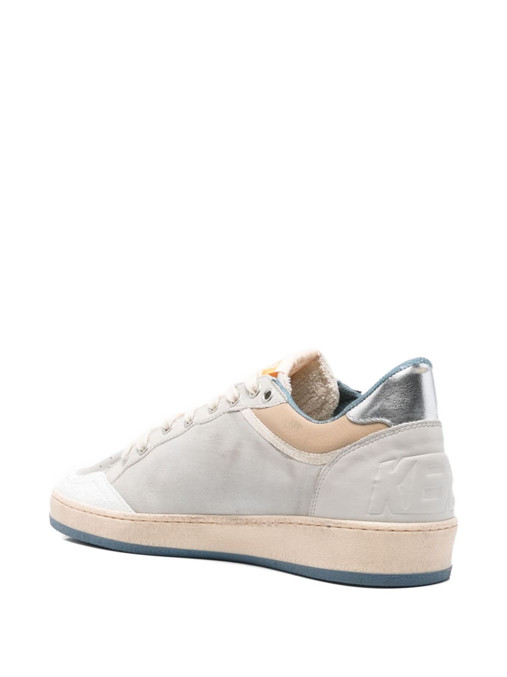 Golden Goose

Sneakers con lacci