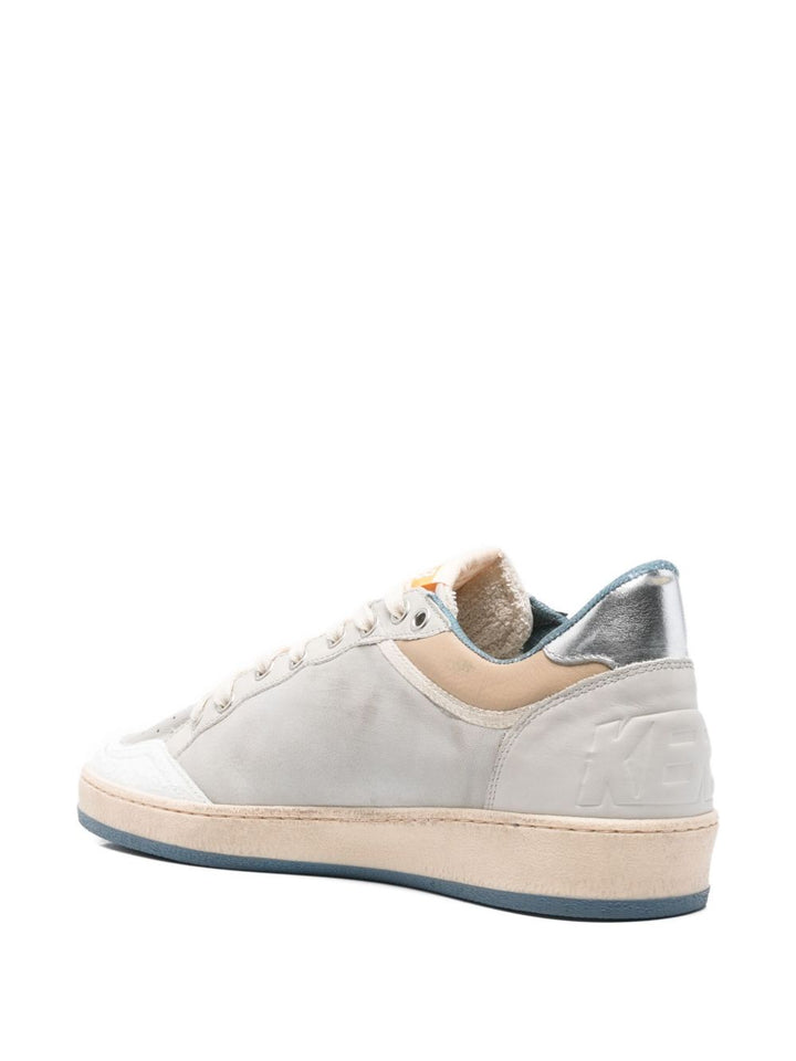 Golden Goose

Sneakers con lacci