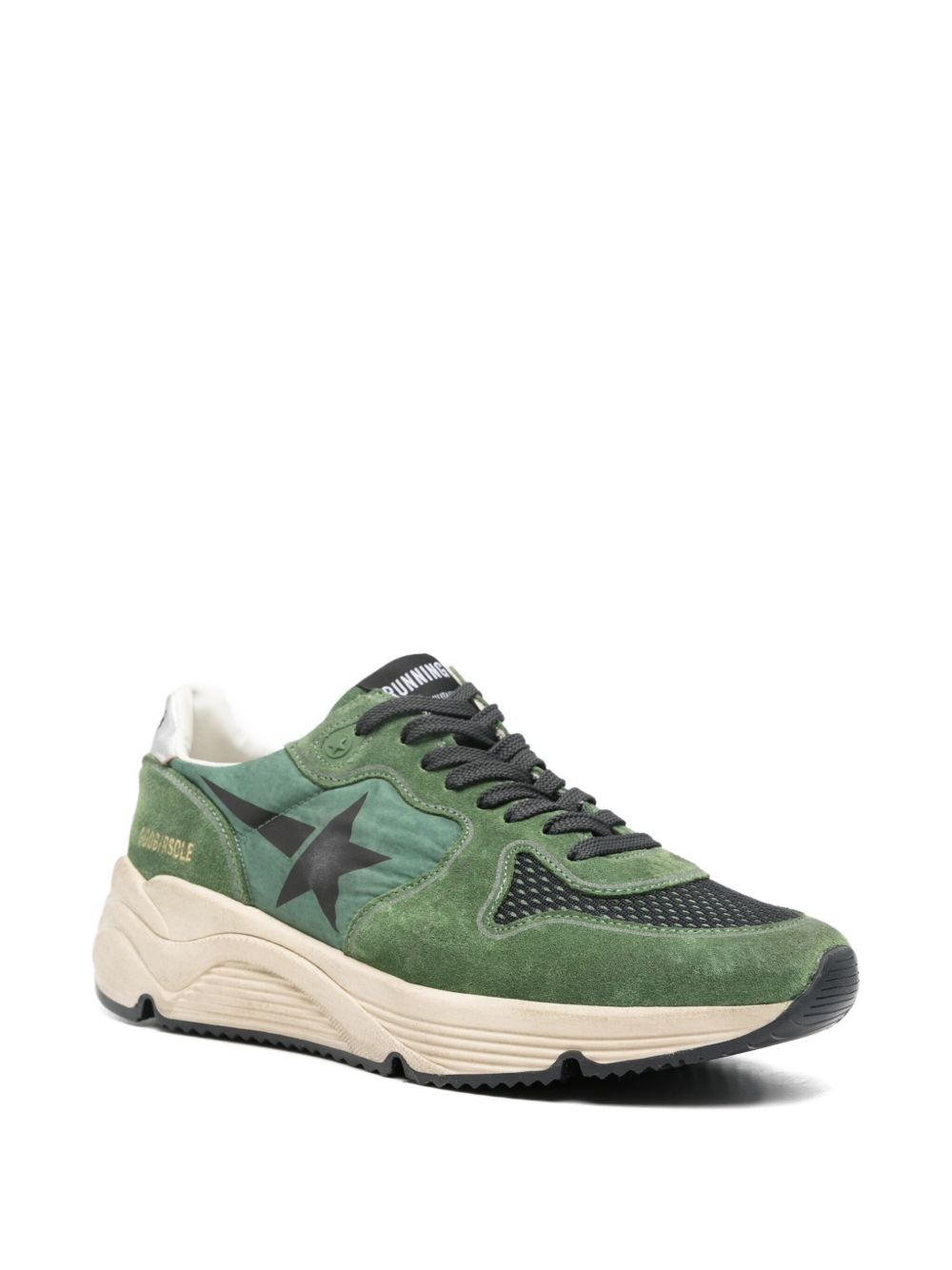 Golden Goose
Sneakers basse in pelle con dettaglio a stella
