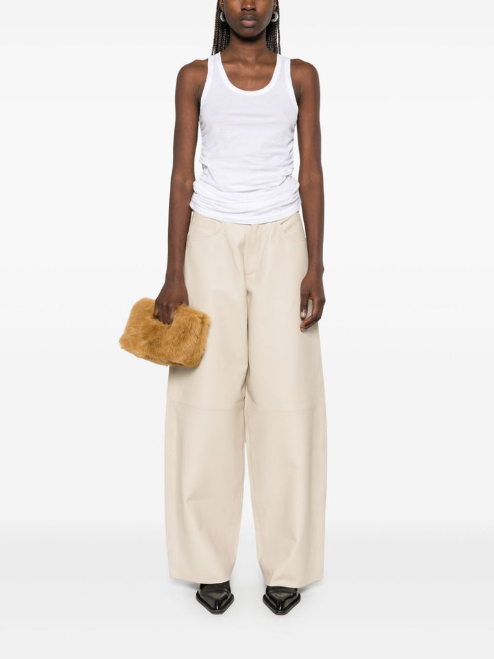 Haikure
Pantaloni classici a gamba larga
