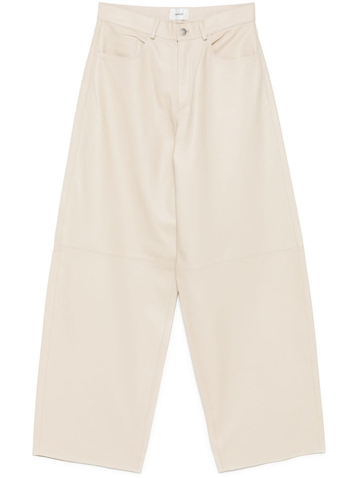 Haikure
Pantaloni classici a gamba larga